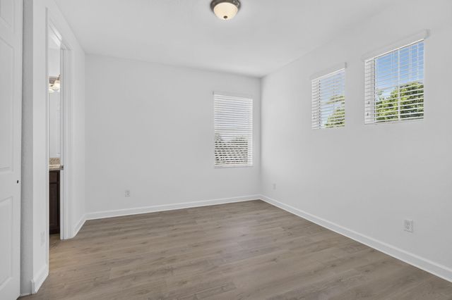 1000 Sterling Pine Place, Loxahatchee, FL 33470