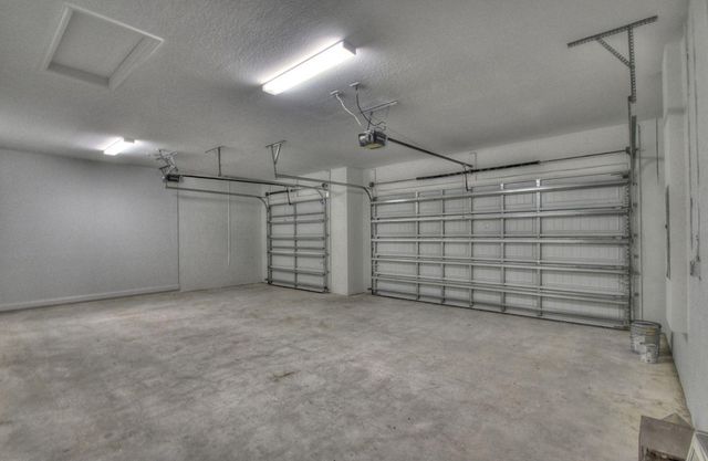 1000 Sterling Pine Place, Loxahatchee, FL 33470