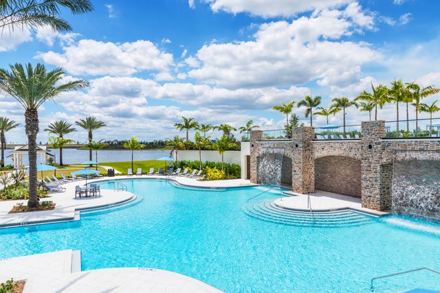 1000 Sterling Pine Place, Loxahatchee, FL 33470