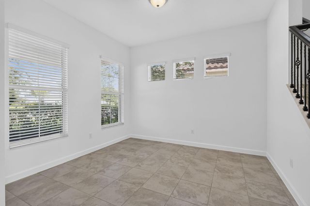 1000 Sterling Pine Place, Loxahatchee, FL 33470