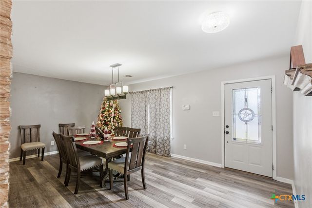 403 Salisbury Lane, Victoria, TX 77904