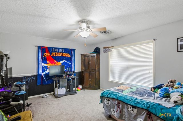 403 Salisbury Lane, Victoria, TX 77904