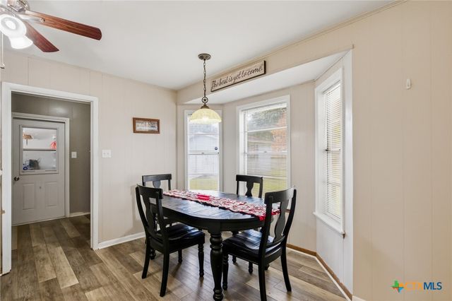 403 Salisbury Lane, Victoria, TX 77904