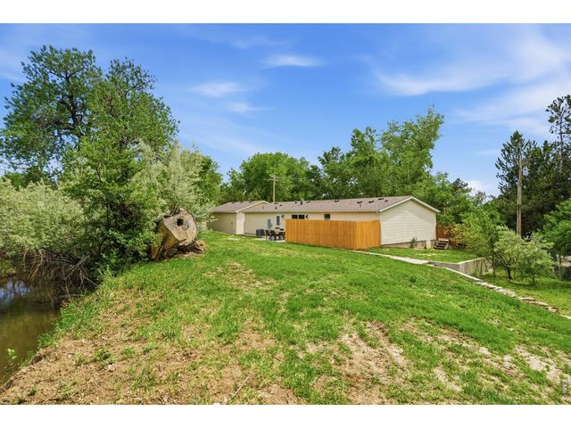 108 E Douglas Rd, Fort Collins, CO 80524