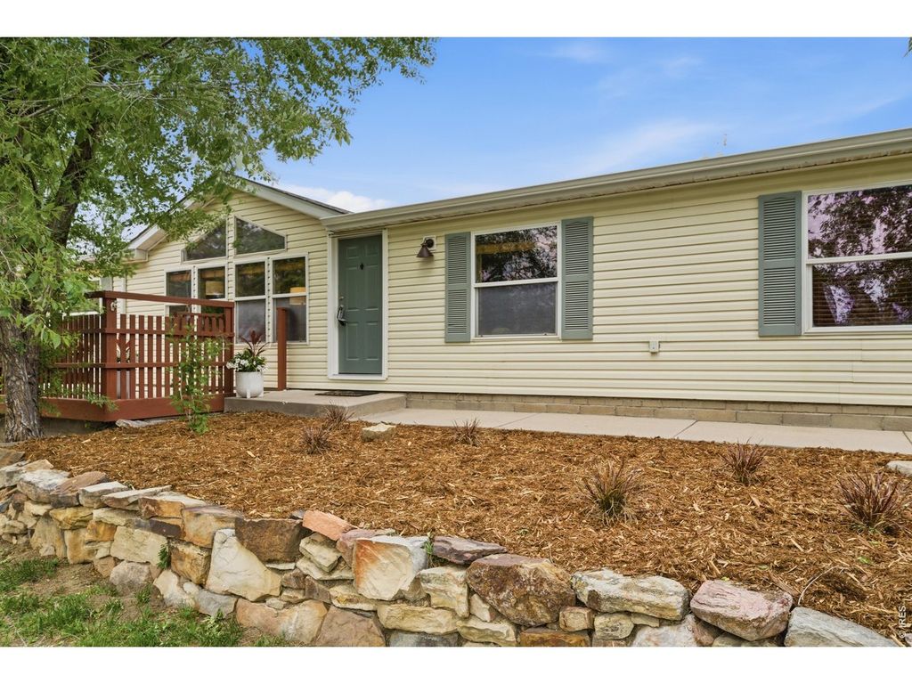 108 E Douglas Rd, Fort Collins, CO 80524