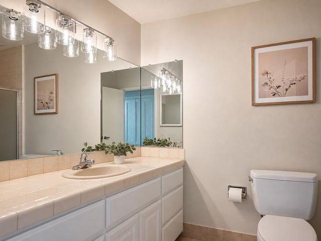 550 Anchor Circle, Redwood City, CA 94065