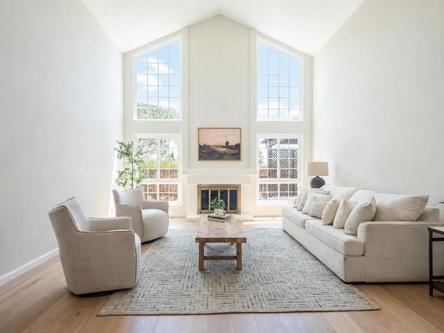 550 Anchor Circle, Redwood City, CA 94065
