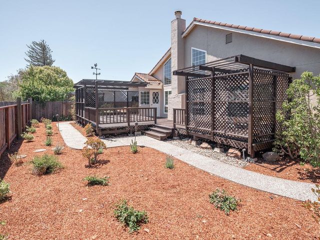 550 Anchor Circle, Redwood City, CA 94065