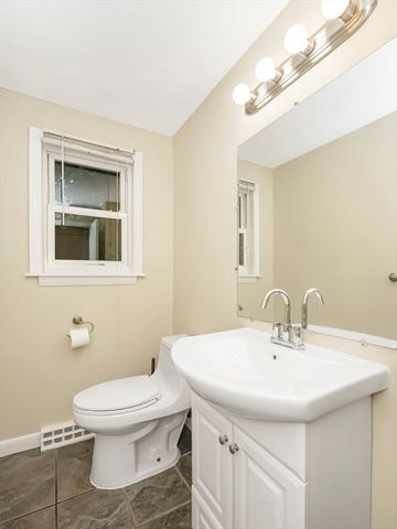 210 E Central St 210, Natick, MA 01760