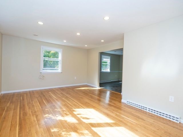 210 E Central St 210, Natick, MA 01760