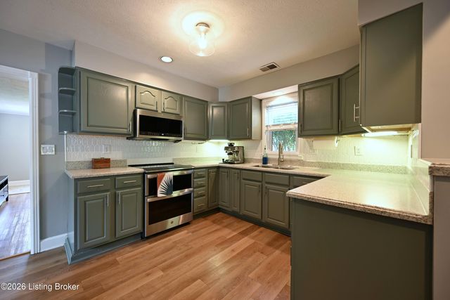 3622 Locust Ave, Louisville, KY 40299