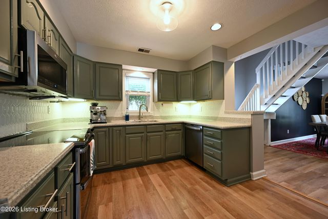 3622 Locust Ave, Louisville, KY 40299