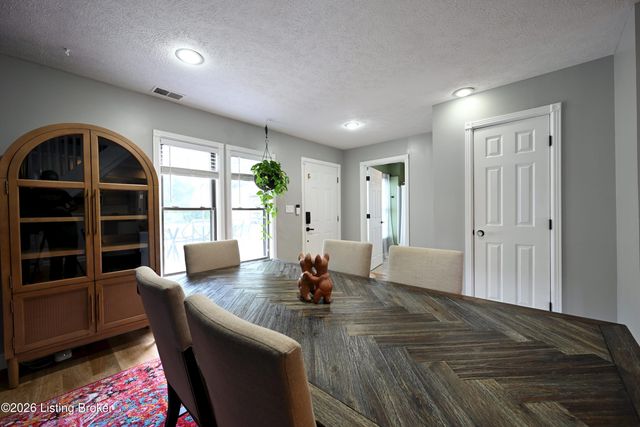 3622 Locust Ave, Louisville, KY 40299