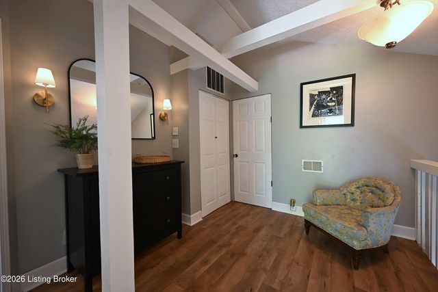 3622 Locust Ave, Louisville, KY 40299