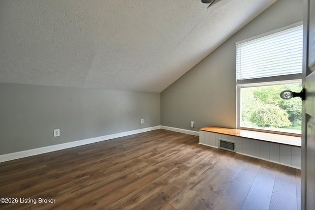 3622 Locust Ave, Louisville, KY 40299