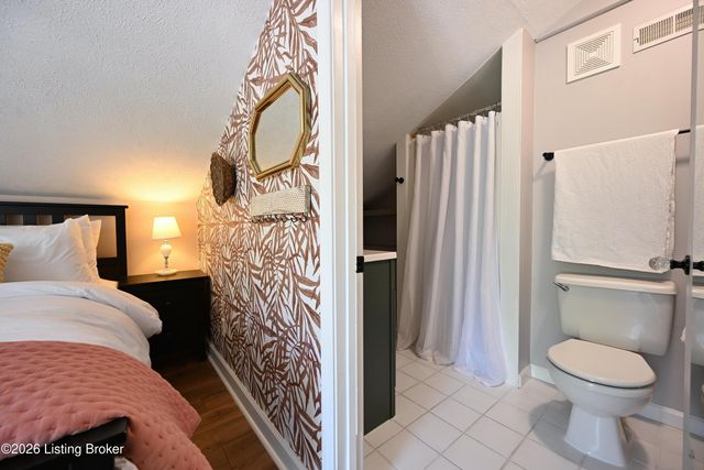 3622 Locust Ave, Louisville, KY 40299