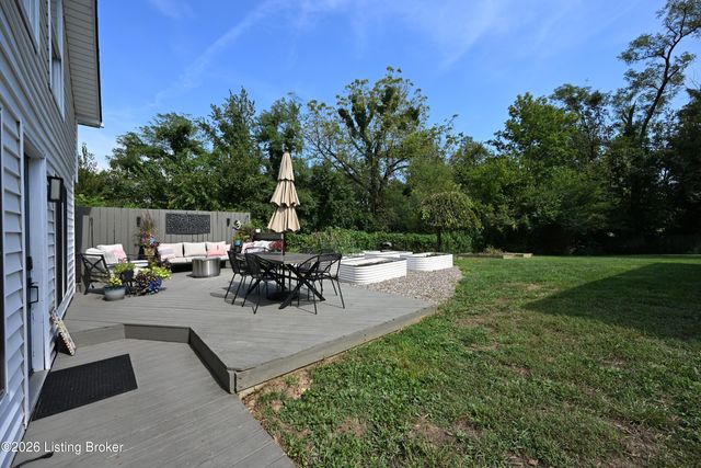 3622 Locust Ave, Louisville, KY 40299