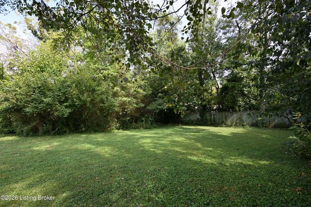 3622 Locust Ave, Louisville, KY 40299