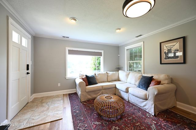 3622 Locust Ave, Louisville, KY 40299