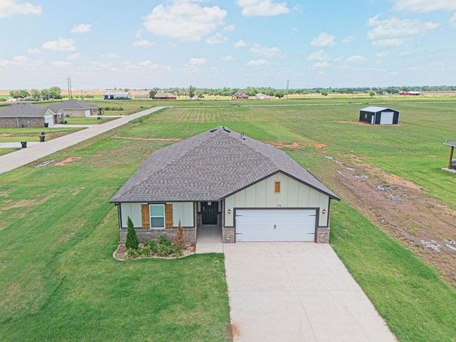 1710 Oak Way, Tuttle, OK 73089