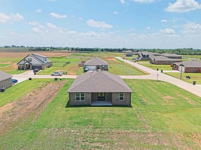 1710 Oak Way, Tuttle, OK 73089