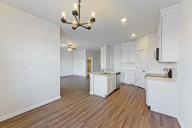1710 Oak Way, Tuttle, OK 73089