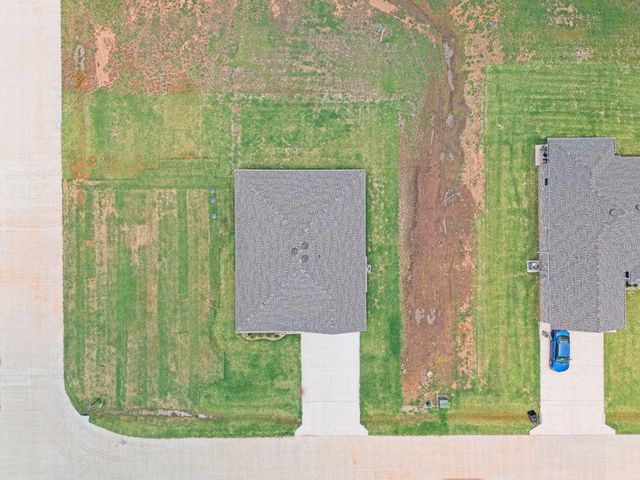 1710 Oak Way, Tuttle, OK 73089