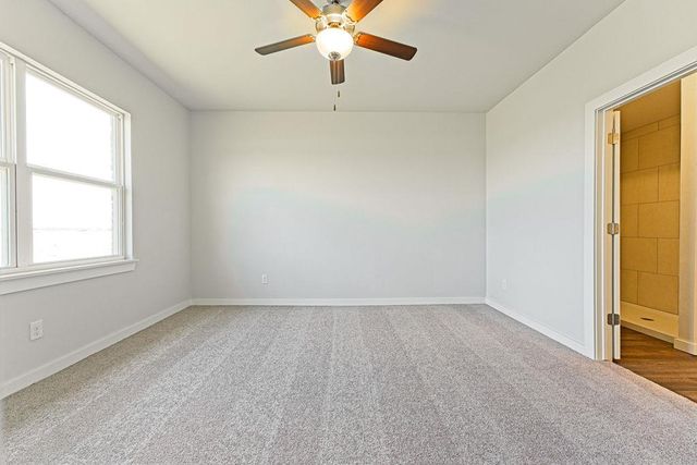 1710 Oak Way, Tuttle, OK 73089
