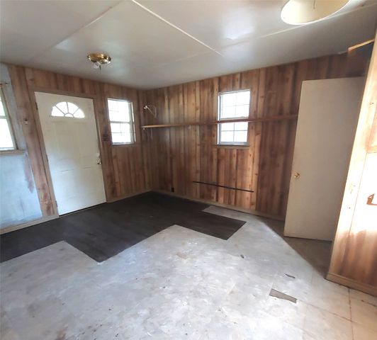 1805 Cherokee Trace, Tool, TX 75143
