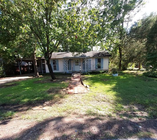 1805 Cherokee Trace, Tool, TX 75143
