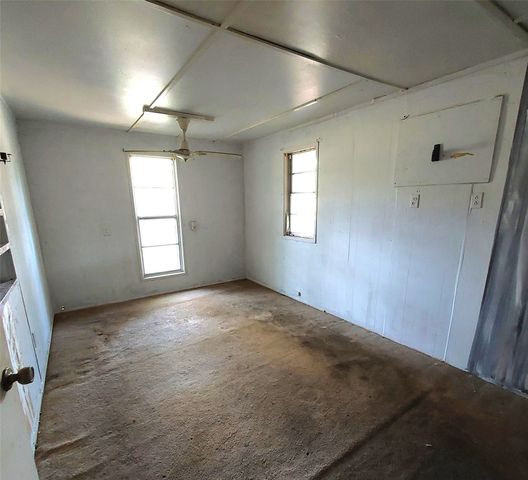 1805 Cherokee Trace, Tool, TX 75143