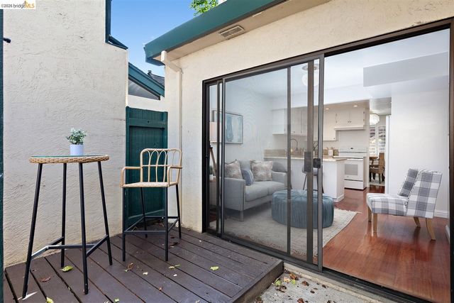 806 Ironwood Road, Alameda, CA 94502