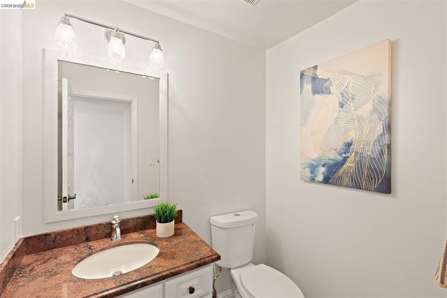 806 Ironwood Road, Alameda, CA 94502