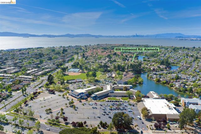 806 Ironwood Road, Alameda, CA 94502