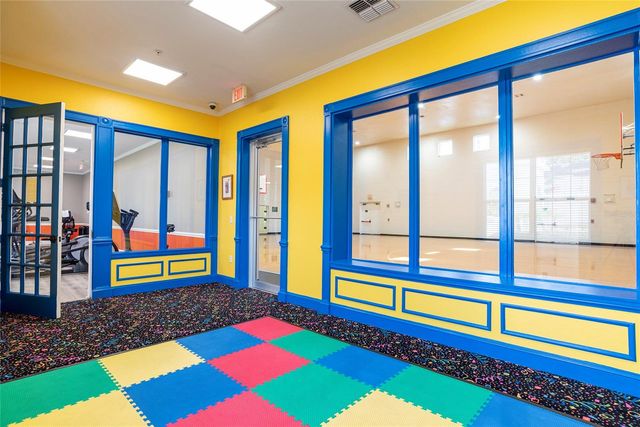 304 SOUTHERN PECAN CIRCLE 205, Winter Garden, FL 34787