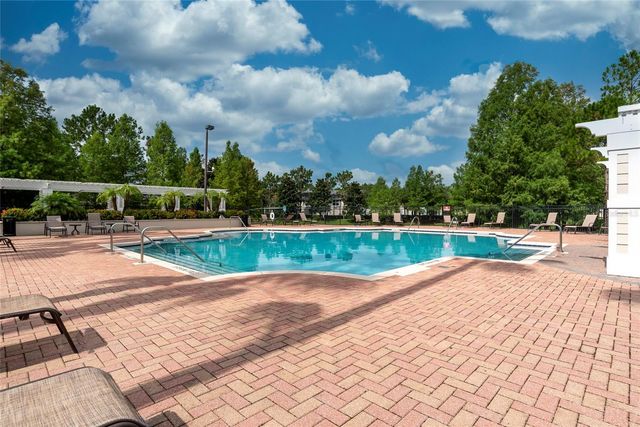 304 SOUTHERN PECAN CIRCLE 205, Winter Garden, FL 34787