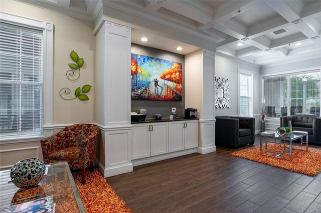 304 SOUTHERN PECAN CIRCLE 205, Winter Garden, FL 34787