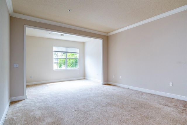 304 SOUTHERN PECAN CIRCLE 205, Winter Garden, FL 34787