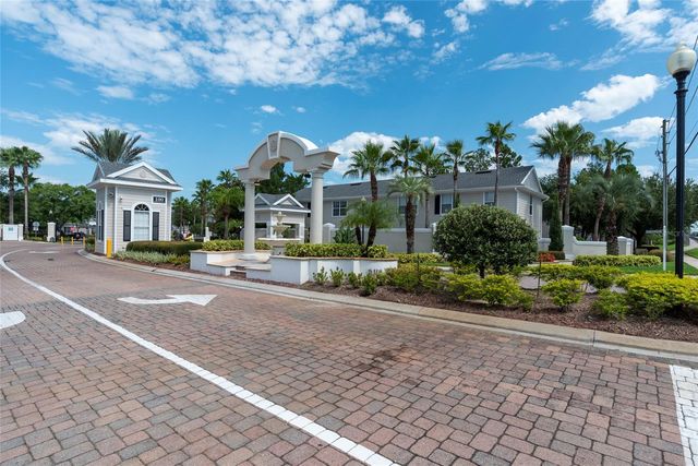 304 SOUTHERN PECAN CIRCLE 205, Winter Garden, FL 34787