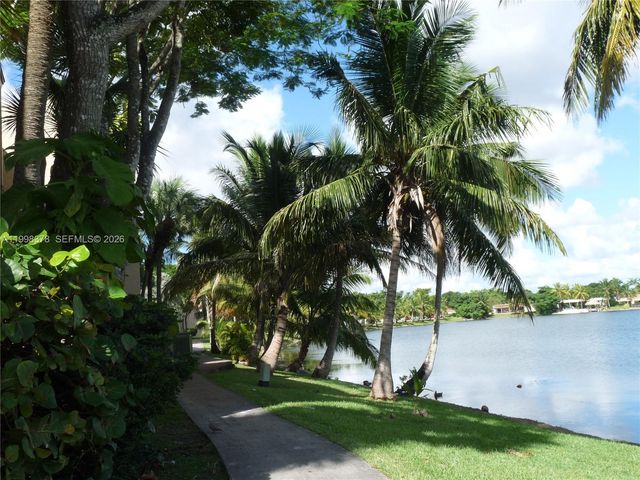 14525 N Kendall Dr 102J, Miami, FL 33186