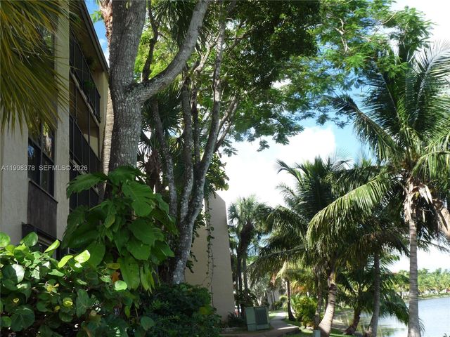 14525 N Kendall Dr 102J, Miami, FL 33186