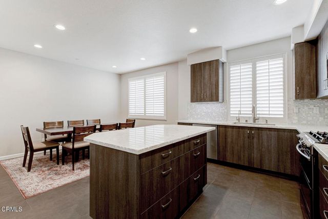 383 Arden Avenue 2, Glendale, CA 91203