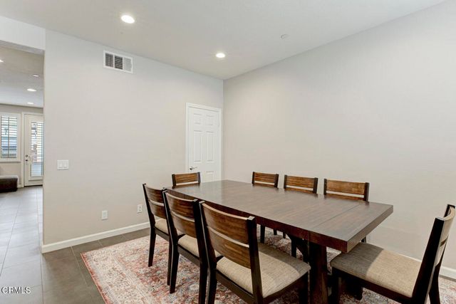 383 Arden Avenue 2, Glendale, CA 91203