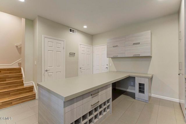 383 Arden Avenue 2, Glendale, CA 91203