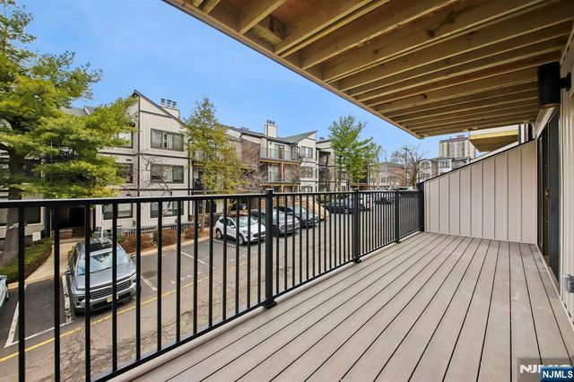 1431 John Street, Fort Lee, NJ 07024