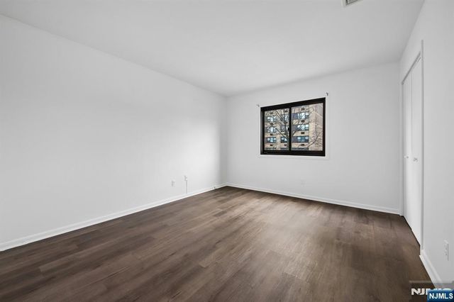 1431 John Street, Fort Lee, NJ 07024