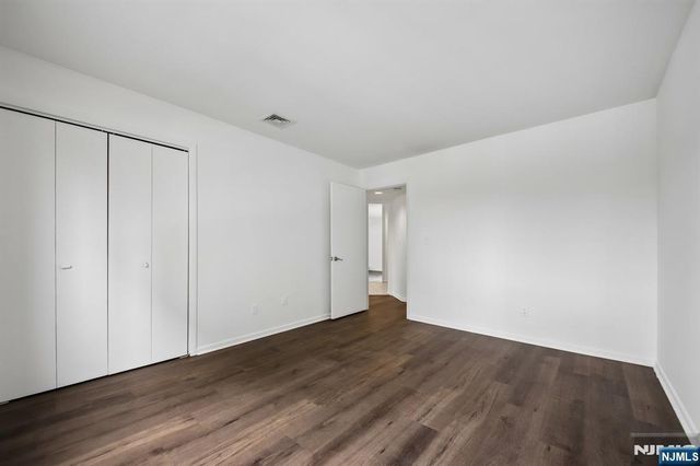 1431 John Street, Fort Lee, NJ 07024