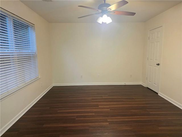 411 Chatooga Lane, Woodstock, GA 30188