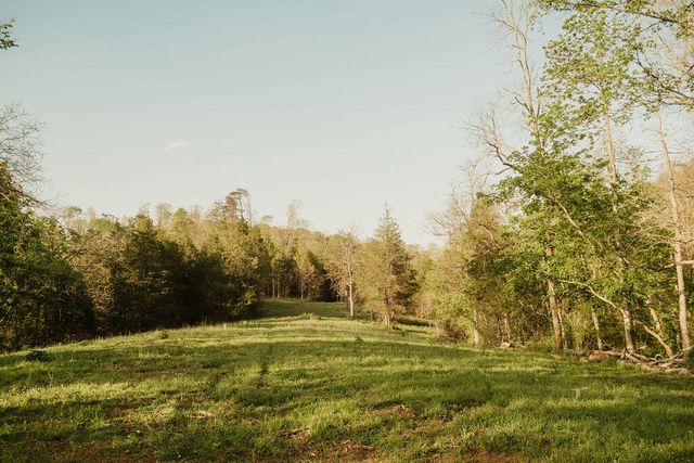2697 Pine Ridge Road, Winchester, KY 40391