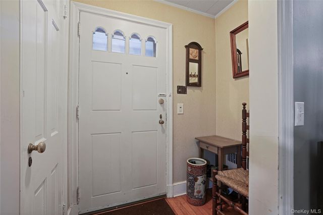 9 Whittier Street, Hartsdale, NY 10530